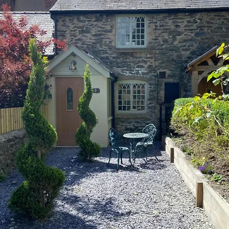 Posh Little Cottage Llangollen Exterior photo